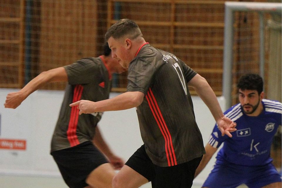Schön synchron: So sieht Gündinger Fußball-Ballettaus.