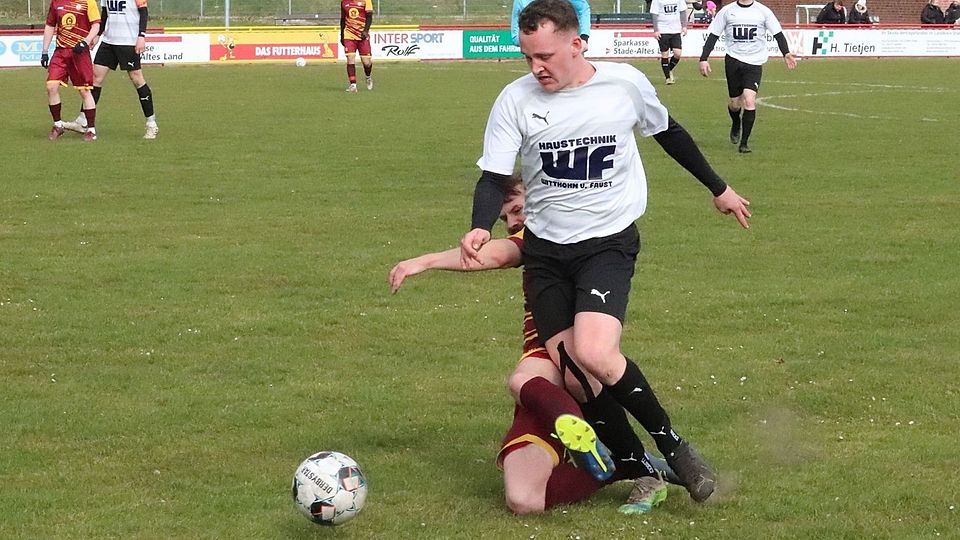 Tim Hellwege sorgte mit einer verunglückten Flanke für das entscheidende 2:0.