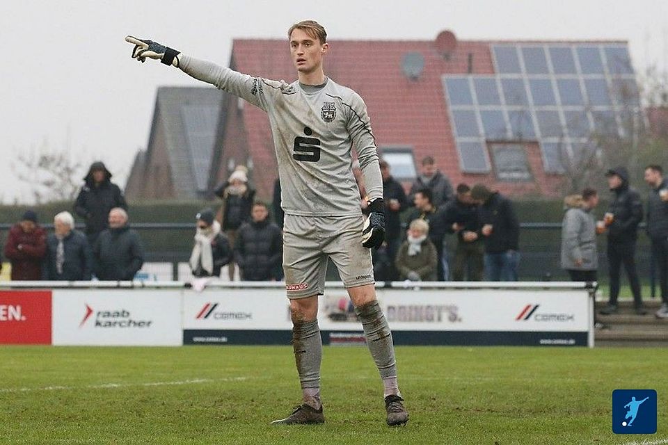 Daniel Birk verlängert seinen Vertrag beim Bonner SC.