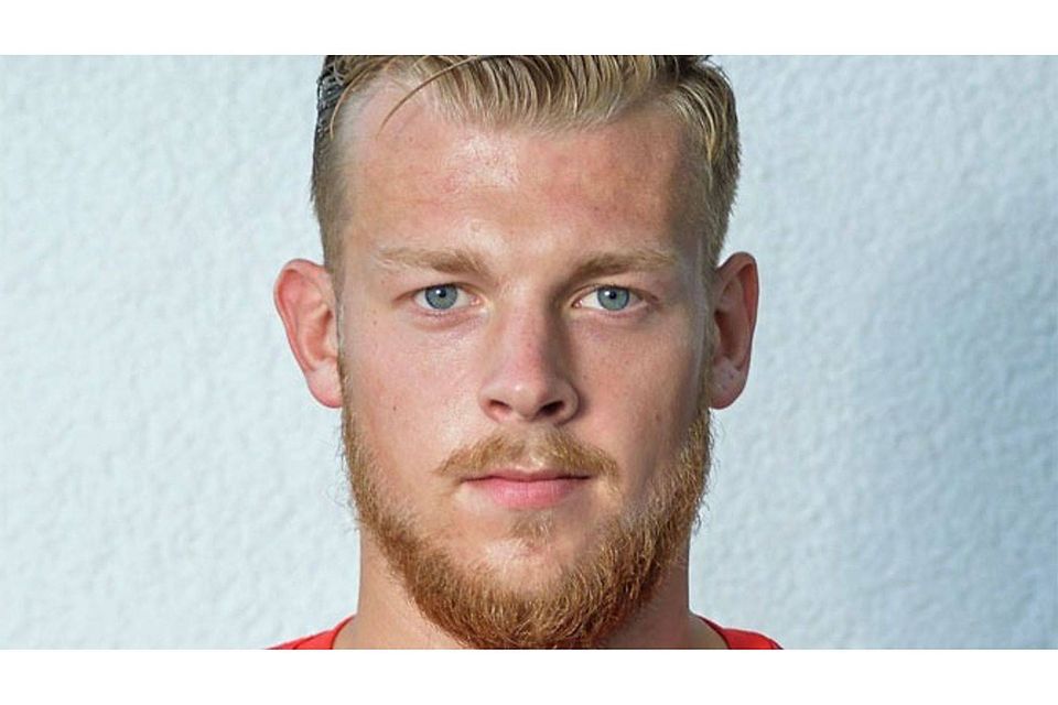 Erzielte den 1;0-Siegtreffer für seinen TSV Moosach: Keeper Maximilian Brunner FOTO: TSV MOOSACH