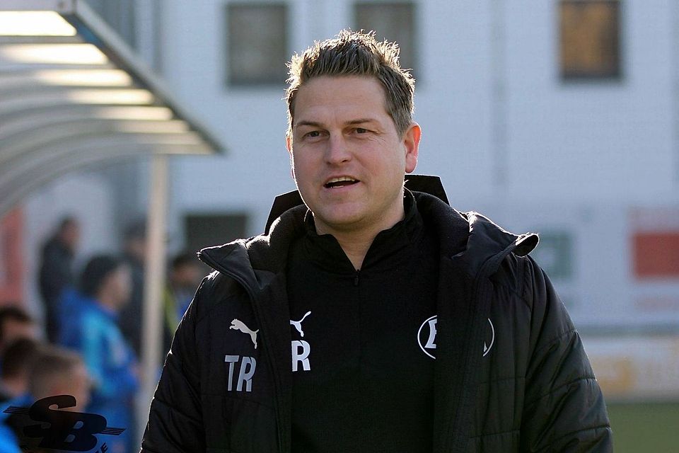 Trainer Marco Stier war in Hamburg zuletzt Coach des HSV Barmbek-Uhlenhorst. Das geplante Neu-Engagement beim SVCN ist geplatzt.