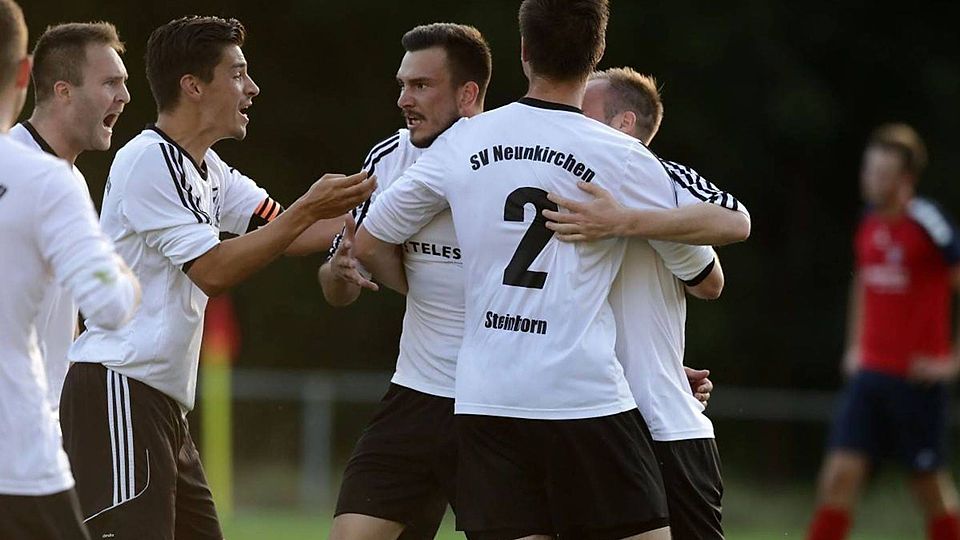 Der SV Neunkirchen-Steinborn setzte sich im Kreispokalhalbfinale mit 4:0 gegen de SG Preist durch und steht im Endspiel von Prüm.