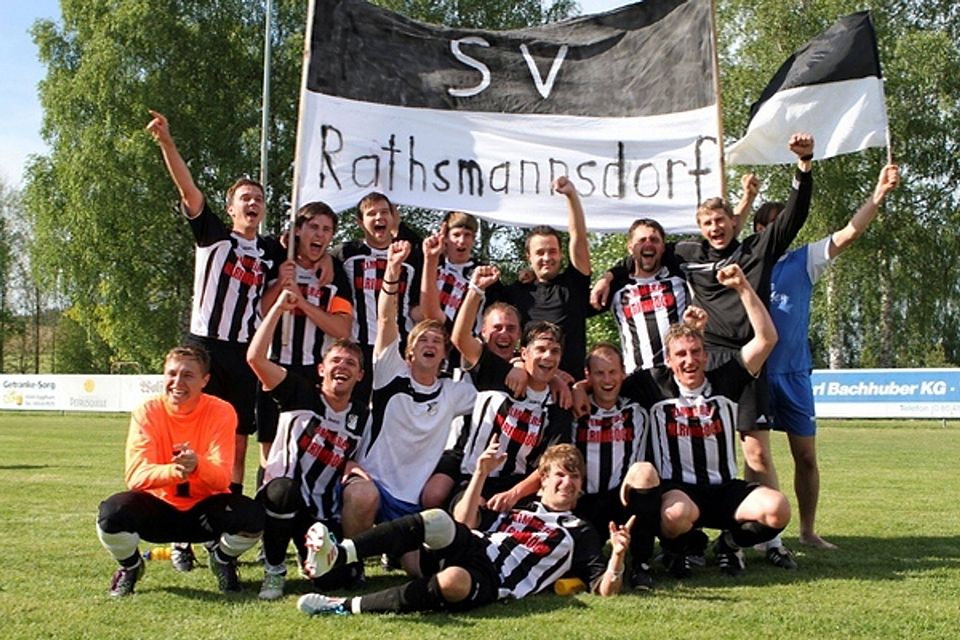 Meister der A-Klasse Vilshofen: SV Rathsmannsdorf Foto: Santner