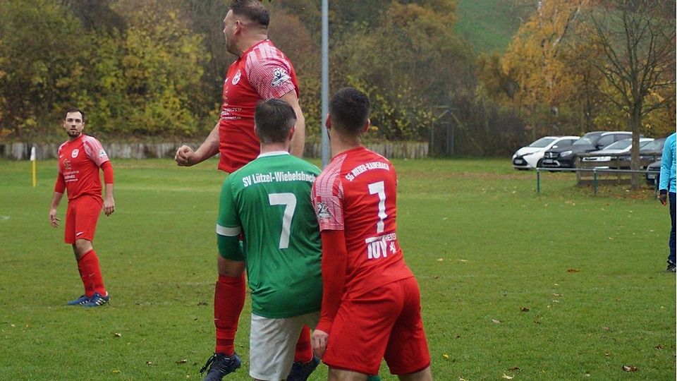Kampf um den Ball und Punkte: Gegen den VfL Michelstadt II will die Reserve des SVL Punkte im Kampf um den Klassenerhalt sammeln.