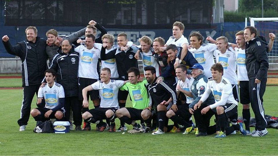 Die Landshuter Meister-Mannschaft von 2012