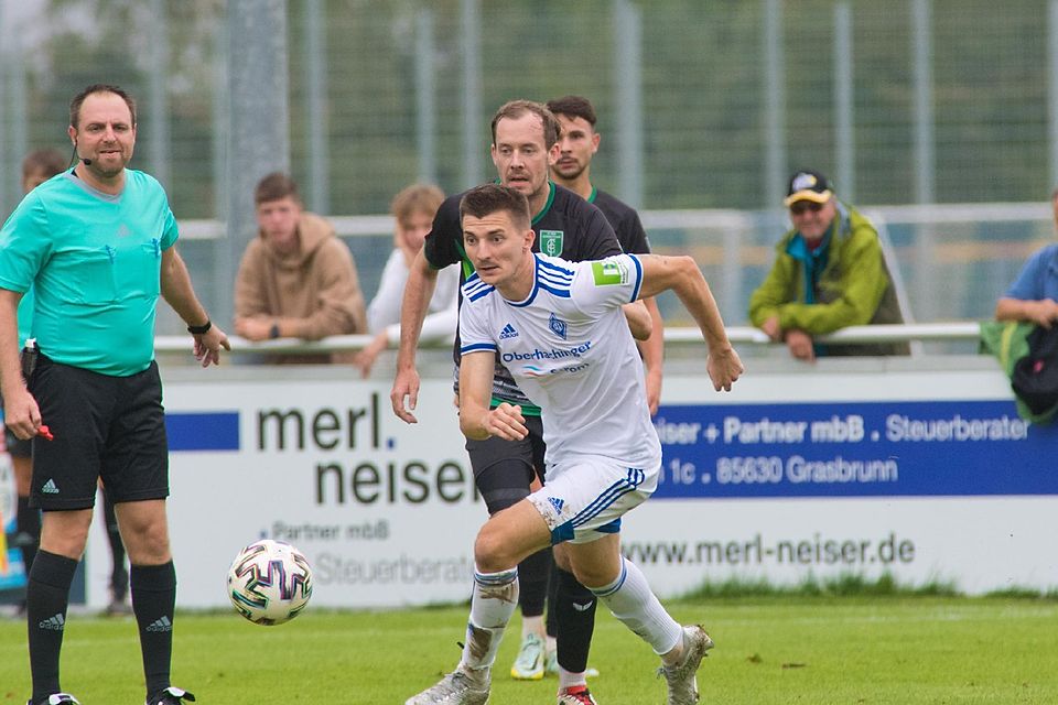 Klaus Bachhuber brachte den FC Deisenhofen mit 1:0 in Führung.