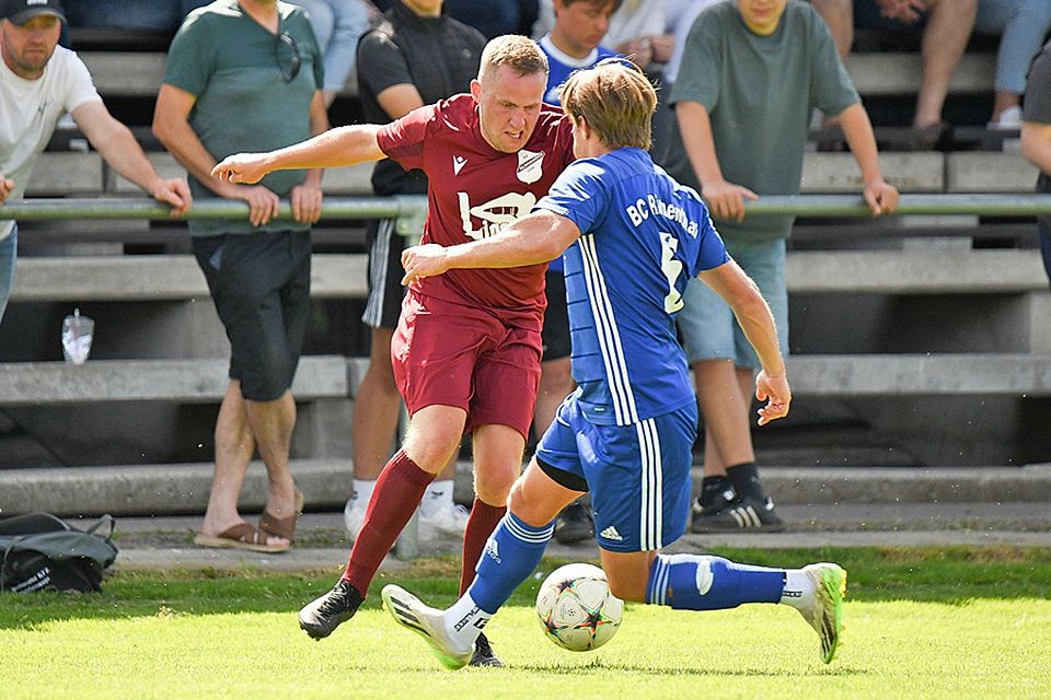 Kam mit dem SV Klingsmoos im Heimspiel gegen den BC Rinnenthal zu einem Remis: Spielertrainer Johannes Kranner (links). 