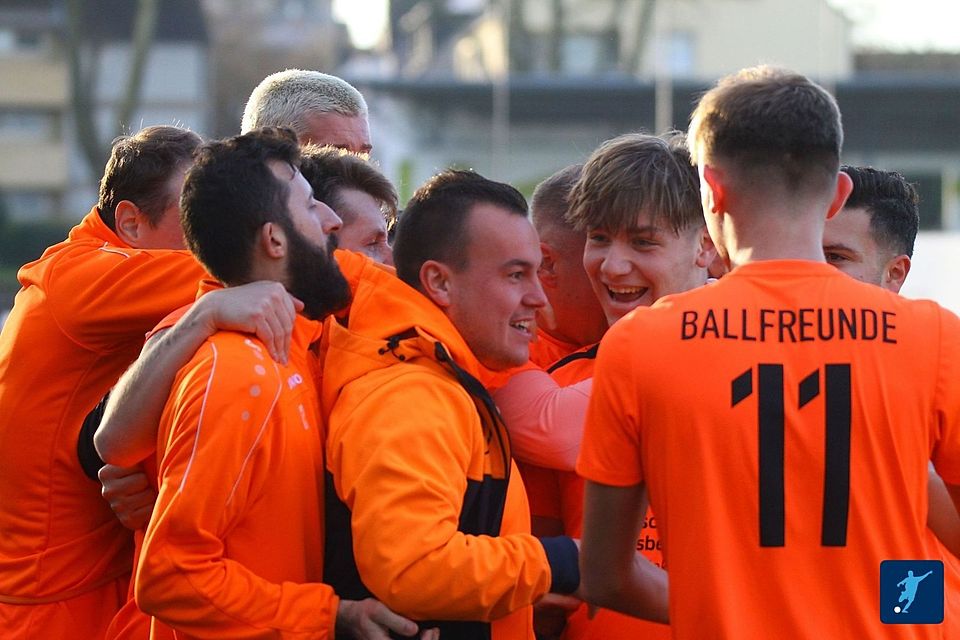 Bergeborbeck hatte in der Vorsaison - wie hier beim zwischenzeitlichen Treffer zum 1:0 gegen DKSV Helene Essen nur wenige Grund zum Jubeln.