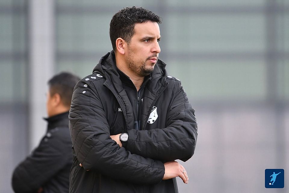 Personelle Veränderung beim VfB: Coach Abdelkader Boulghalegh wird seit Kurzem von Co-Trainer Jongson Hwang unterstützt. 