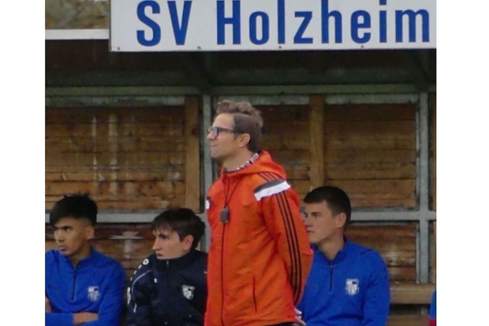 Thomas Weber (Mitte) hat auch in der kommenden Saison seine Kicker im Blick