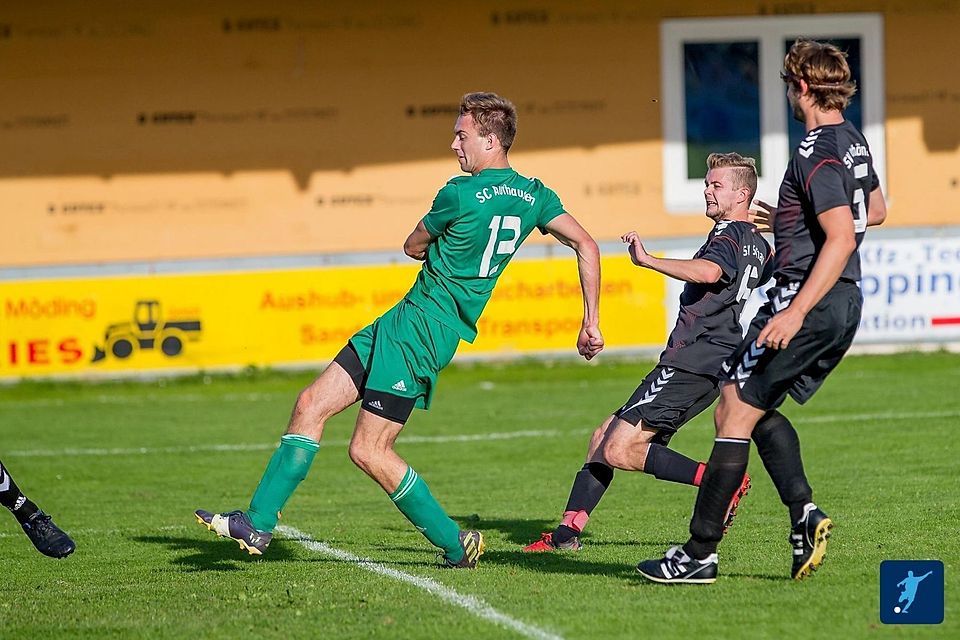 Lukas Hochstetter (grünes Trikot) läuft in der neuen Saison für den SSV Eggenfelden auf 