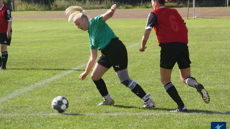Die Frauen des SV Dornbusch spielen in der neugegründeten 9er-Staffel, also auf kleinerem Feld.