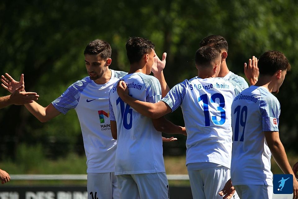 Dreimal Grund zum Jubeln hatte der SVG gegen Wormatia. Dreimal Grund zum Jubeln hatte der SVG gegen Wormatia.