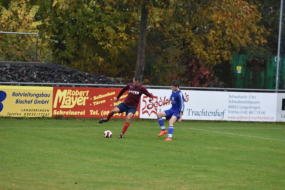 Fünf Treffer erzielte Langerringens Spielertrainer Peter Hafner bisher, doch zum Anschluss an die Spitze hat es bisher noch nicht genügt. 	Foto: Kruppe