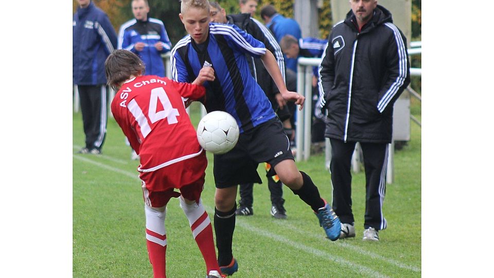 Günther Zistler (re.) steht zukünftig bei der C-Jugend der SpVgg Deggendorf an der Seitenlinie.