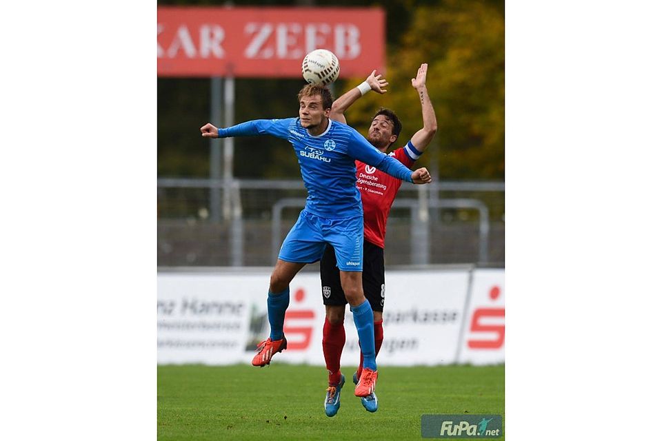 Die U23 der Stuttgarter Kickers hat sich gegen Ravensburg - wie gegen Reutlingen - nicht unterkriegen lassen. Foto: Axel Grundler