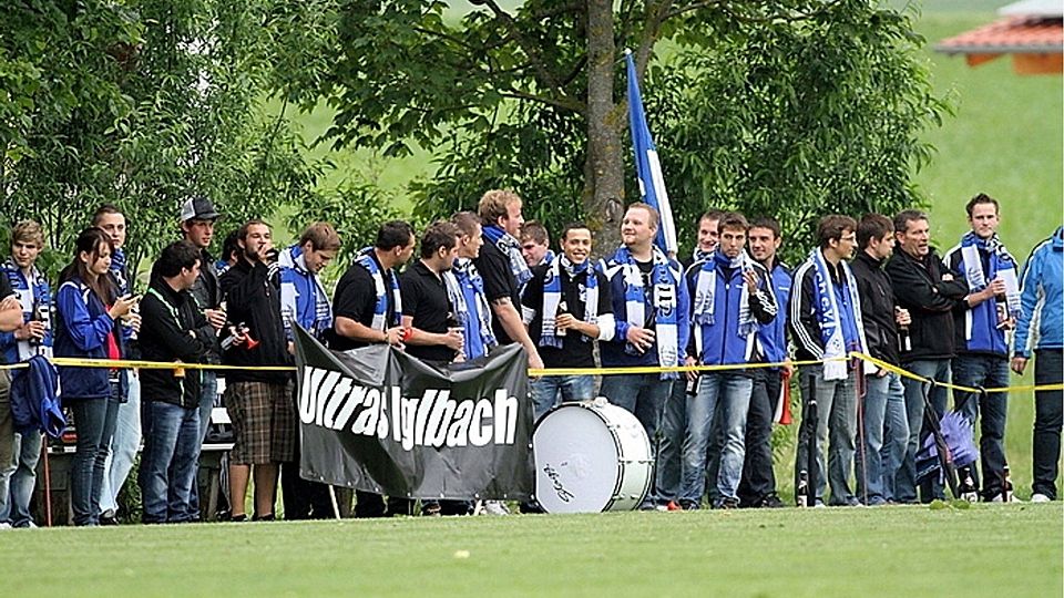 Die Fans des FCU werden alles für den Aufstieg geben. Foto: Andreas Santner