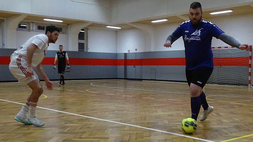 TSG Spieler Manuel Hanisch (im Bild rechts) feierte mit seinen Lawalder Jungs im Vorjahr den Turniersieg.