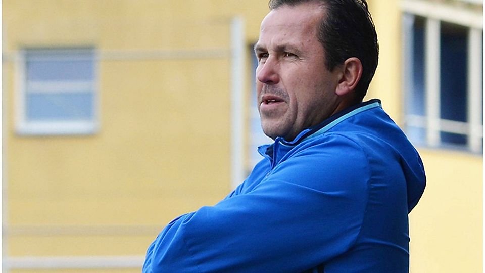 Nach den schwachen Leistungen der Vorwochen nimmt Thomas Galasek seinen Hut.  Foto: Archiv