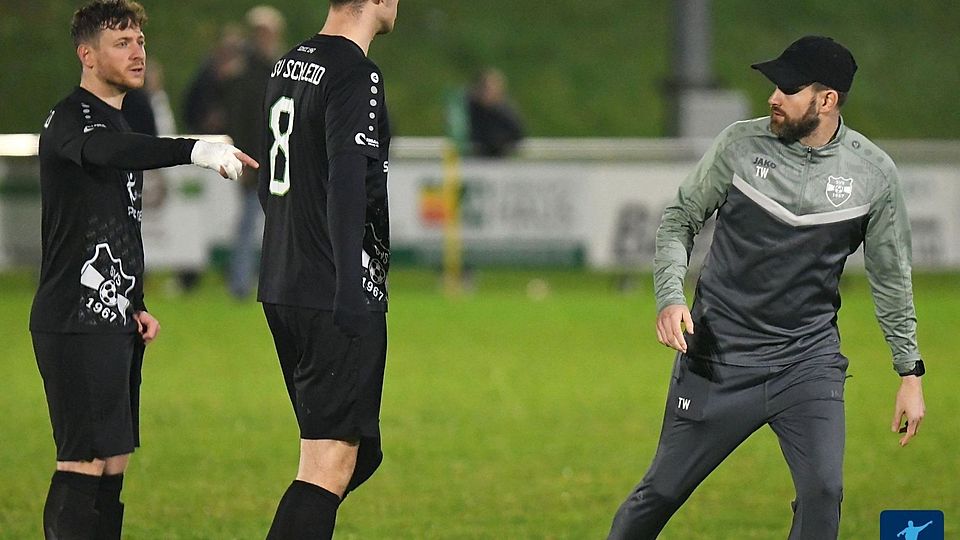 Für Taner Weins und seine Schleider ist es gegen Schlusslicht Geisfeld das klare Ziel zu gewinnen. 