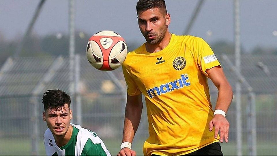 Shpetim Sulejmani (re.) wird die SpVgg Bayreuth nach einem Jahr wieder verlassen. F: Weiderer