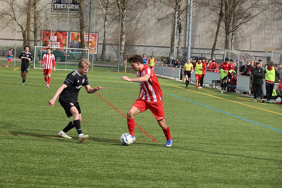 Sein Treffer reichte nicht: John Haist (rechts) erzielte den zwischenzeitlichen Ausgleich für Dachau 65.