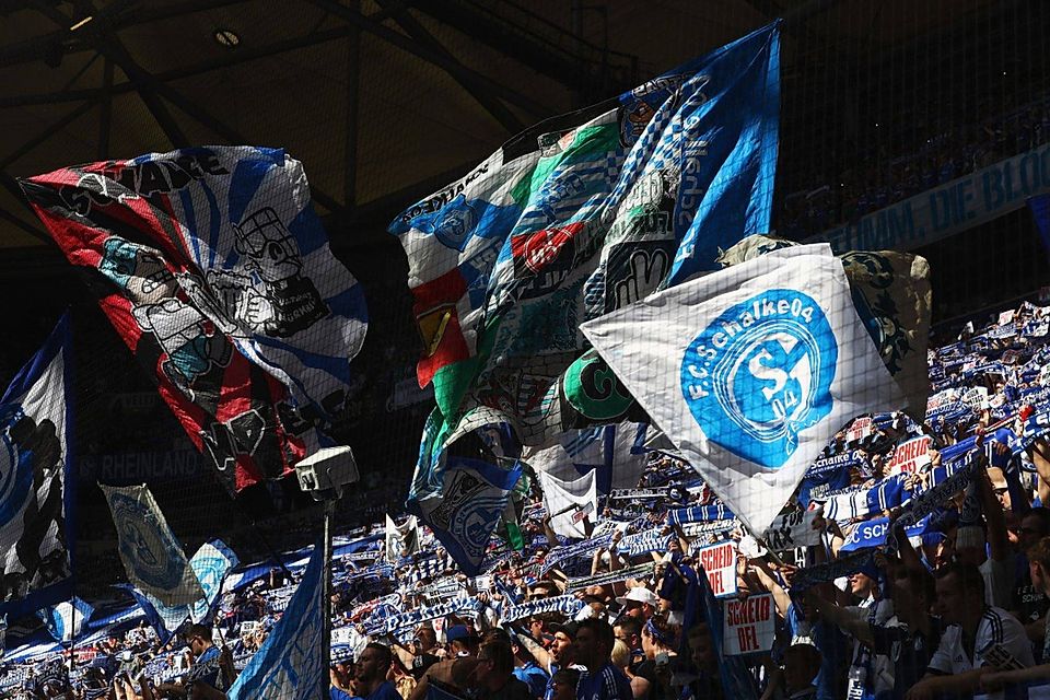 Viele Schalke-Anhänger werden auch beim Freundschaftsspiel gegen den DSC Wanne-Eickel erwartet.F: Images