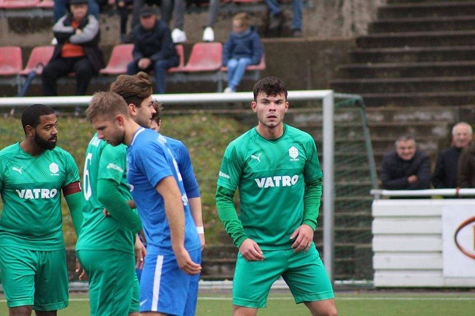 Für den TSV Weißtal (grüne Trikots) und den SV Germania Salchendorf geht es ab Sonntag auch wieder um Punkte.