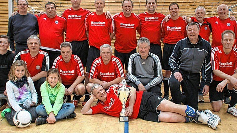 Strahlende Sieger:  Der TSV Heiligenstedten hatte in Brokdorf mal wieder die Nase vorn.rst