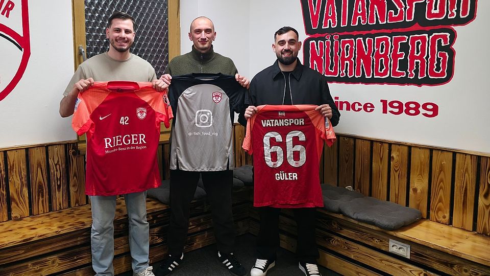 Die Neuzugänge (v.l.) Samet Aktas, Hayri Özdemir, Samet Güler