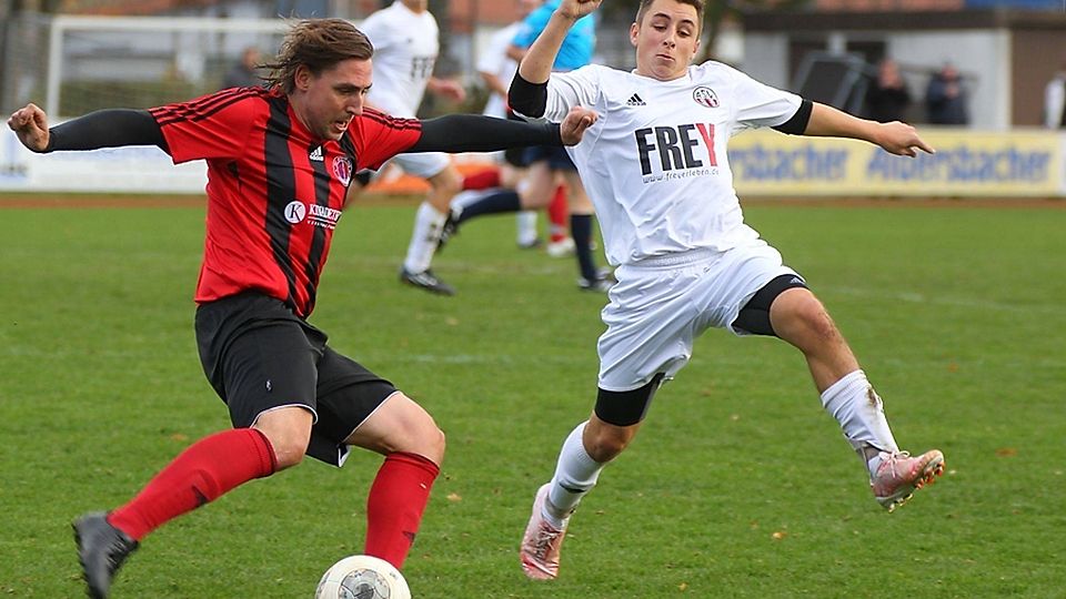 Ingo Pfeil )li.) läuft in der kommenden Saison für den TSV Waldkirchen auf F: Tschannerl