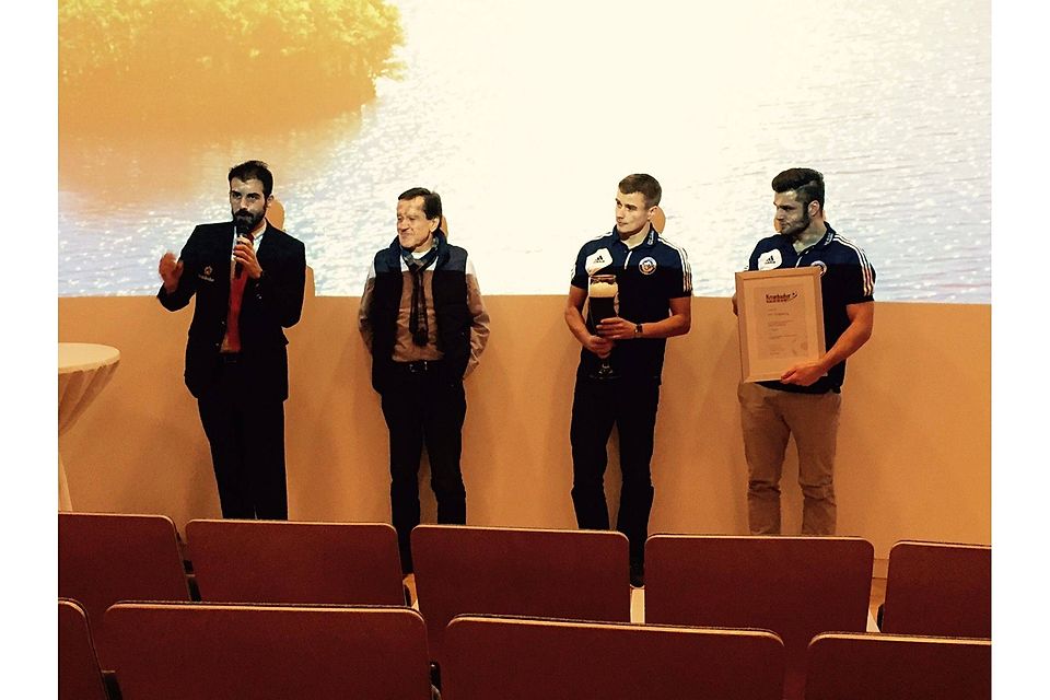 Ehrung des Kreispokal Siegers 2014 - dem TSV Mengsberg