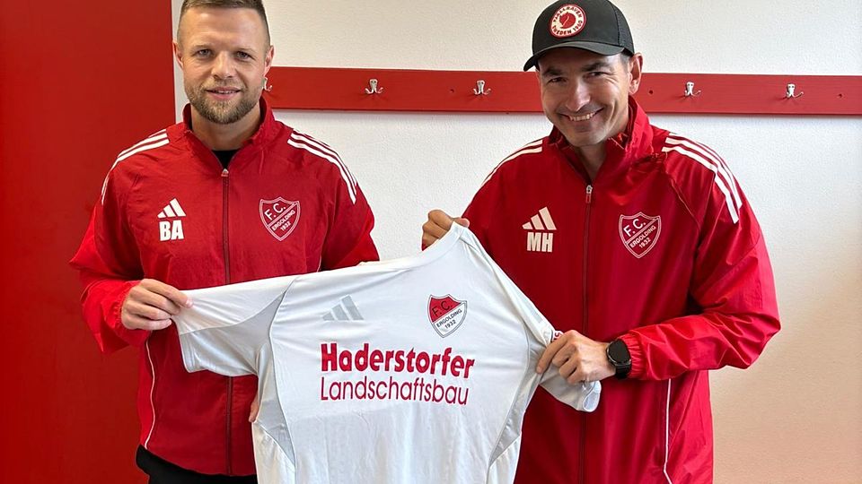 Neu-Spielertrainer Dawid Gutkowski mit Chefcoach Michael Heckner.