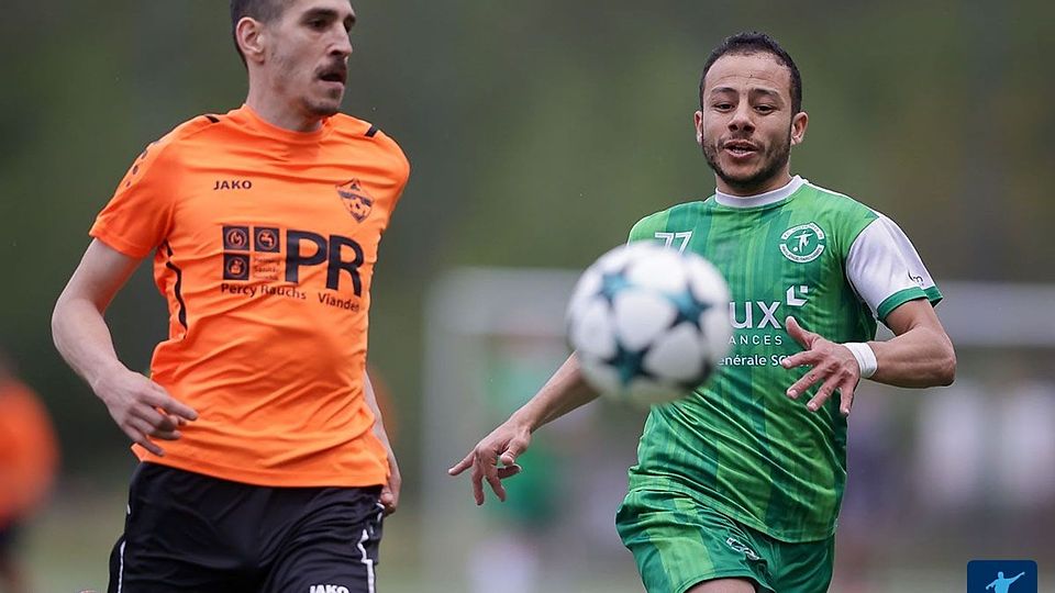 Abdel Mhibik (r.) hat den Weg in die Elf des Jahres gefunden