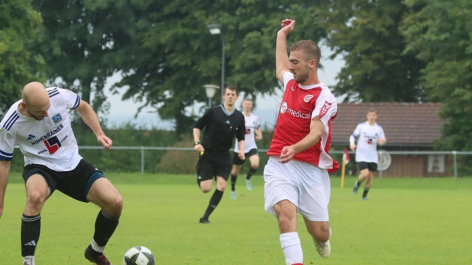 Auf Schäfflers Spuren: Ein Jahr nach seinem Teamkollegen zog es in diesem Sommer auch Frederik Specht zu einem Bezirksligisten. Beim SV Raisting ist er Stammspieler.