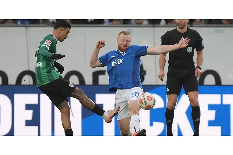 Führt seine Zweikämpfe in der 2. Fußball-Bundesliga zumindest bis Sommer für die SpVgg. Greuther Fürth: Der Breidenbacher Paul Will vom SV Darmstadt 98. © Marc Schüler/dpa