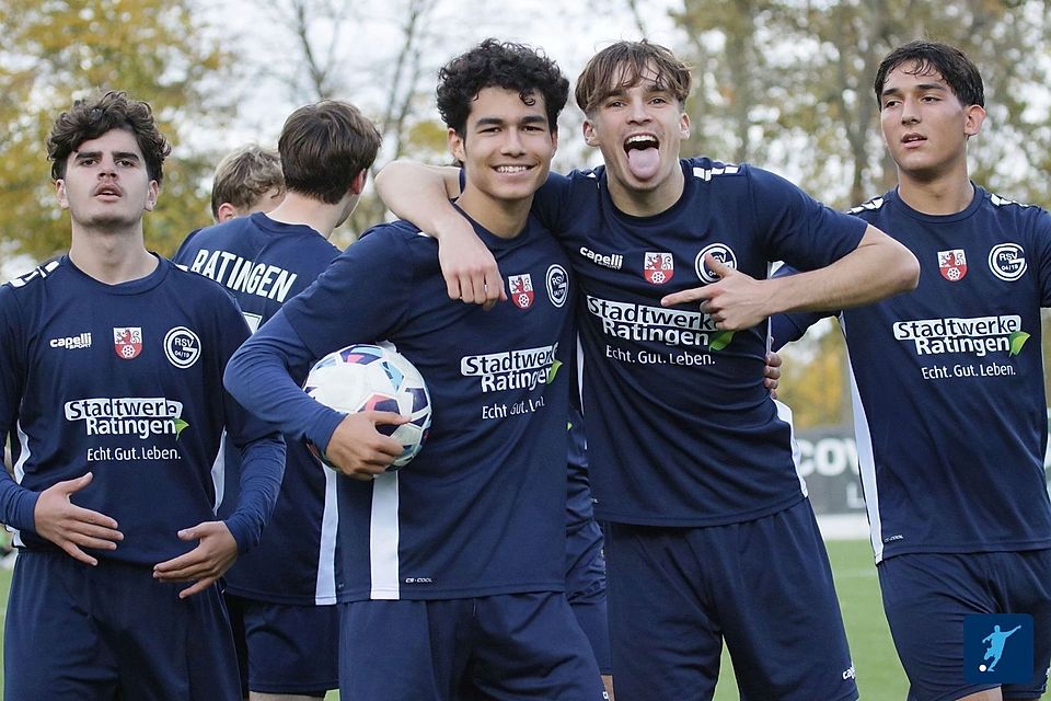 Ratingen bejubelt ein halbes Dutzend Tore. 
