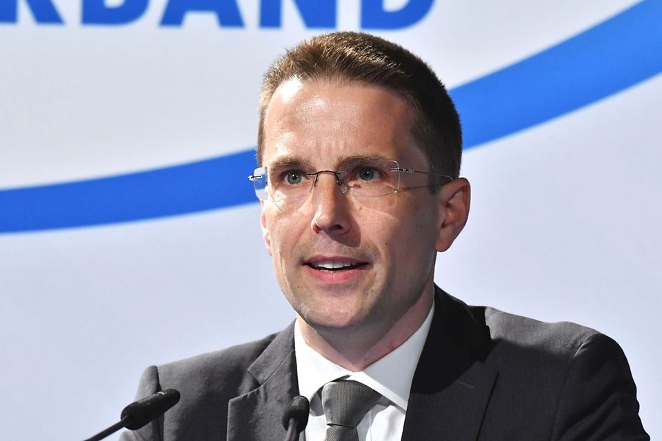Schwabens Bezirksvorsitzender Christoph Kern ist einer von drei Kandidaten, die am 25. Juni als Präsident des Bayerischen Fußball-Verbandes kandidieren.
