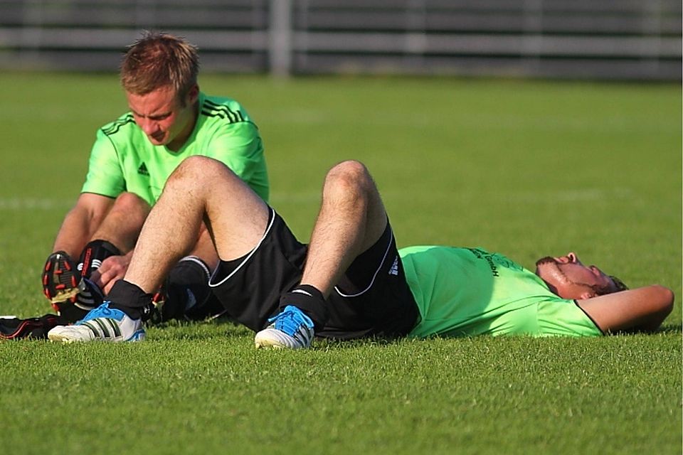 Niedergeschlagenheit herrschte zuletzt bei den Innernzeller Fußballern   Foto:Grübl