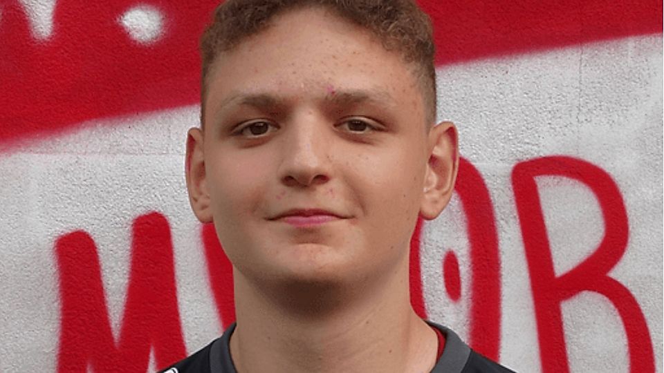 Das ist Ahmed Can Yesildag.