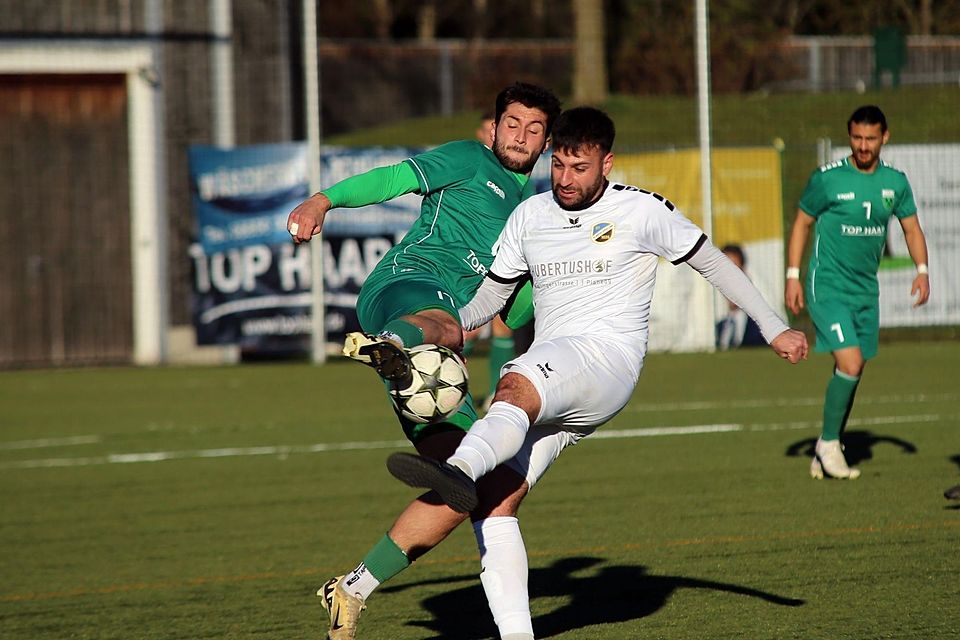 Der SV Planegg-Krailling (weiß) gewann im letzten Spiel vor der Winterpause.