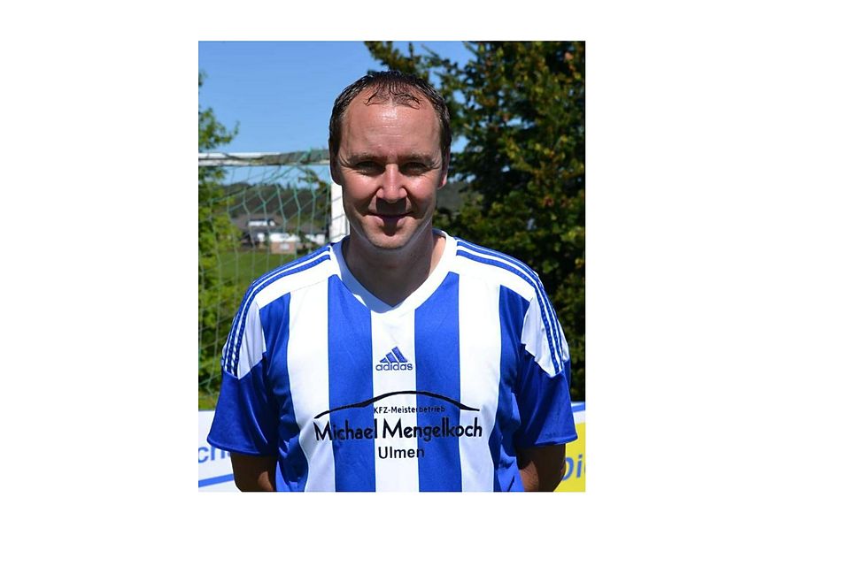 Trainiert den FC Demerath in der siebten Saison: Martin Möhnen.​