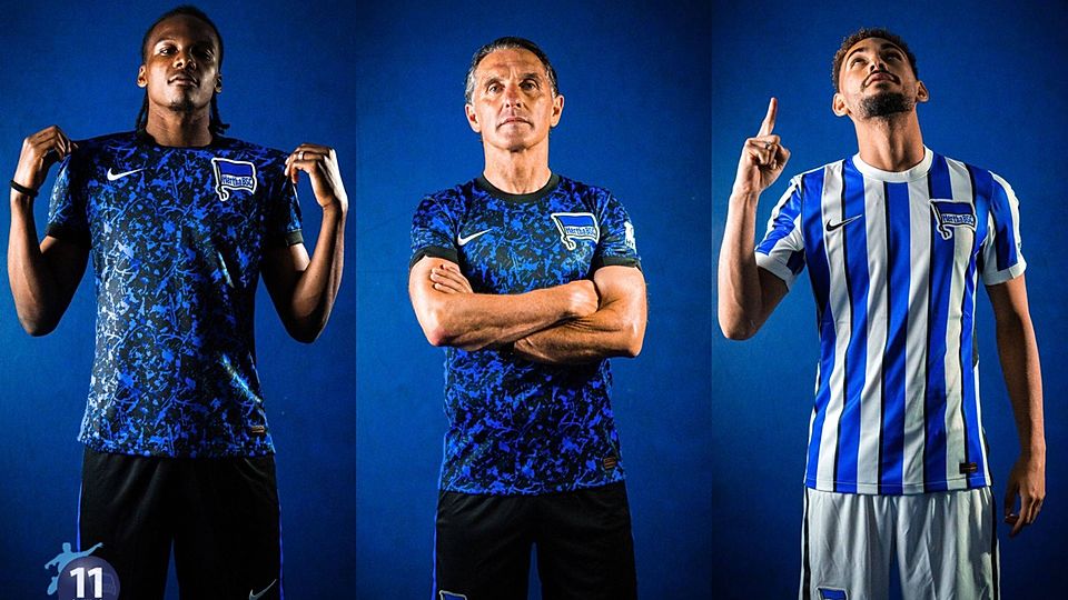 Die Hertha-Stars Dedryck Boyata (li.) und Matheus Cunha (re.) freuen sich mit Coach Bruno Labbadia (mi.) auf die 22 FuPa-Spieler zum Traumspiel in Berlin.  