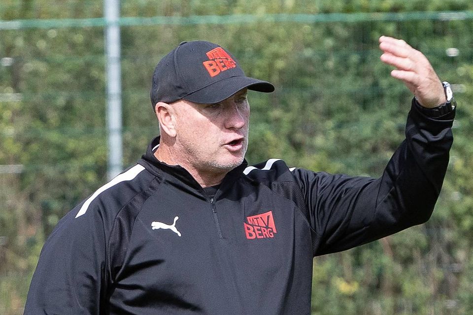 „Wir sind selbst schuld“, sagt Trainer Wolfgang Krebs. f.: aj