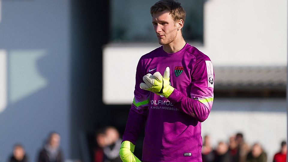 Keeper Christopher Pfeiffer schlüpfte am Samstag in München in eine komplett ungewohnte Rolle und trug sich per Abschlag in die Torschützenliste ein. F: Hönl