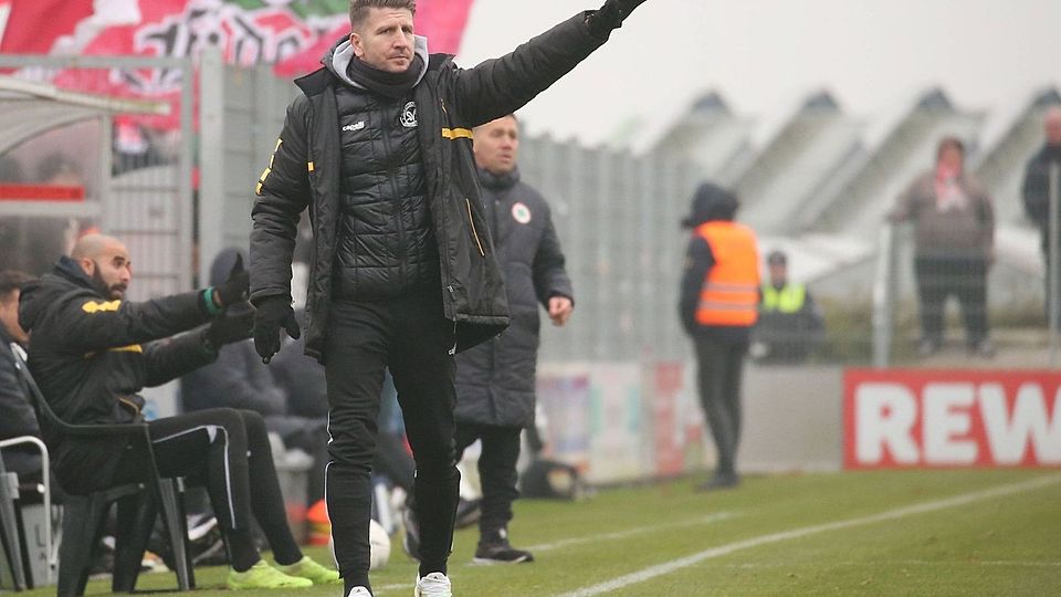 Der SV Straelen hat sich von Trainer Bekim Kastrati getrennt.