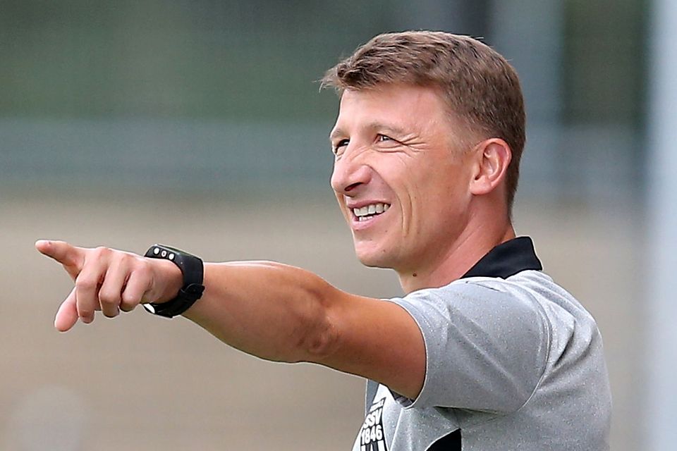 Trainer Stephan Baierl kehrt zur Saison 2022/23 zum FC Memmingen zurück.