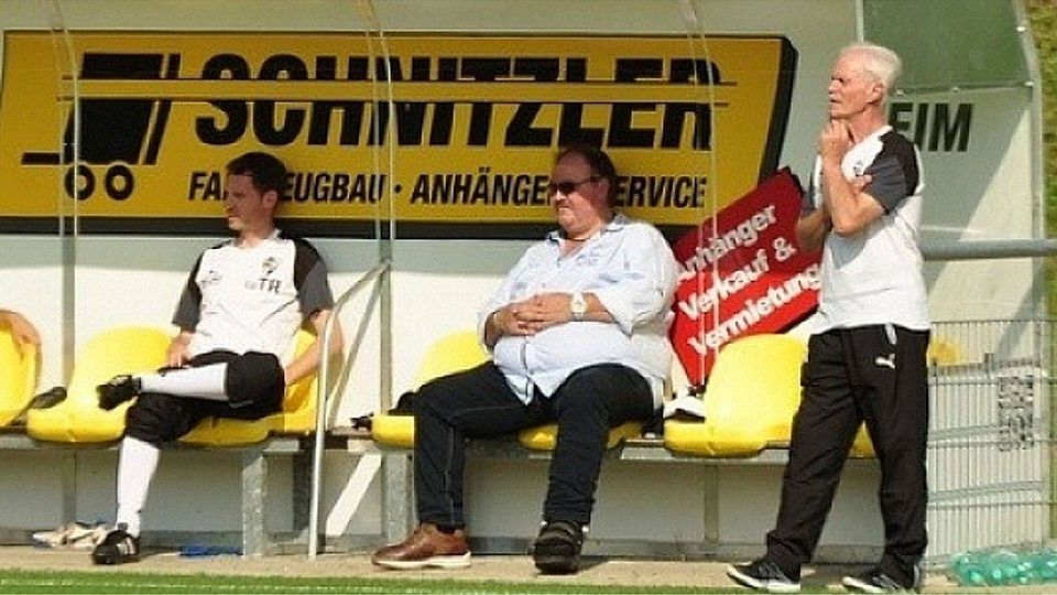 Nach nur wenigen Monaten ist für Norbert Ringels (r.) beim SV Lürrip wieder Schluss. F: Theo Titz