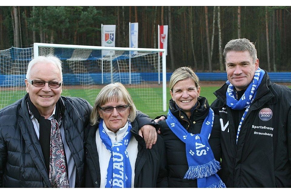 Gewählt: Zum Fußball-Vorstand von Blau-Weiß Petershagen-Eggersdorf gehören Gerd Lehmann, Brigitte Helm-Schulz, Heike Schulz und Peter Drews (von links).  ©Jörg Jankowsky