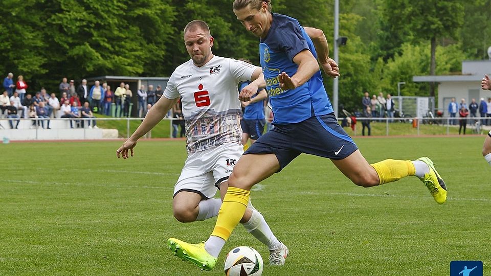 Der 1.FC Mühlhausen und Tim-Sebastian Buchheister (r.) empfangen am Sonntag mit Heddesheim einen Mitfavoriten.